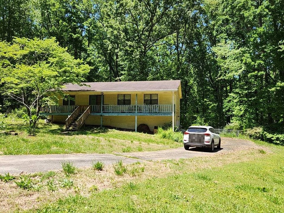 2nd image of 280 Mill Ct