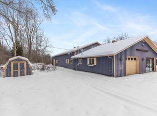 789 7th St, Plainwell, MI 49080