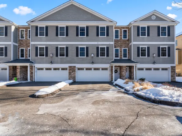 53 Grassy Plain Street APT A2, Bethel, CT 06801