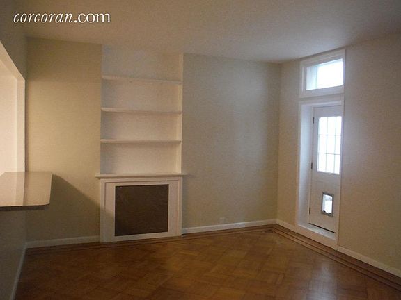 3rd image of 59 8th Ave APT 1R