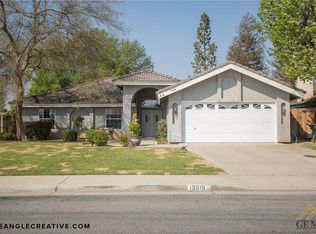 10016 Yarnell Ave, Bakersfield, CA 93312