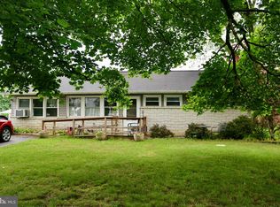 1921 Wabank Rd, Lancaster, PA 17603