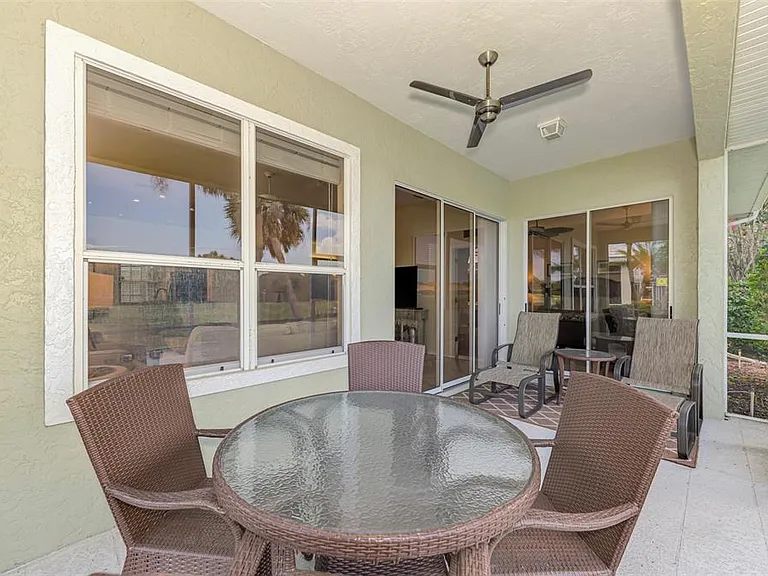 549 Fallbrook Dr — Photo 53