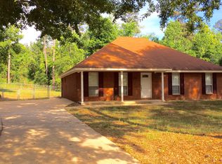 3086 Deatsville Hwy, Deatsville, AL 36022