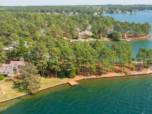 105 Bruton Court, West End, NC 27376