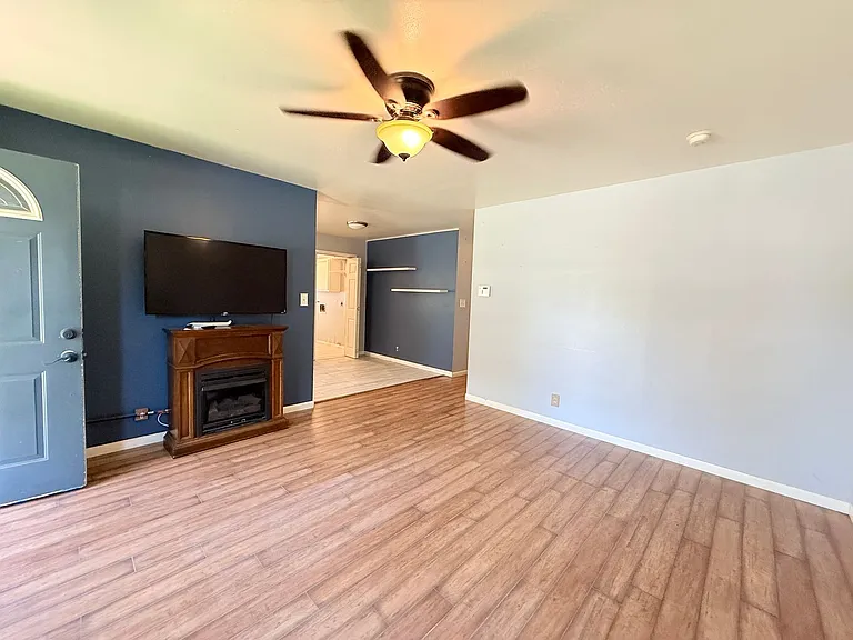 209 S Quebec Ave — Photo 7