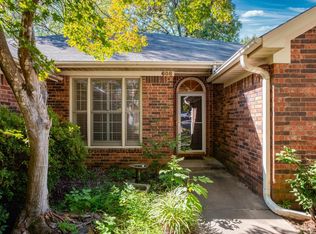 608 Cambridge Place Dr, Little Rock, AR 72227
