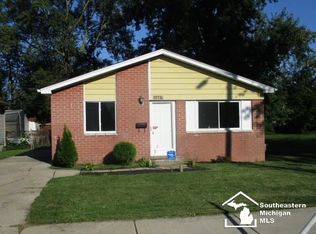 11667 Cornell St, Taylor, MI 48180