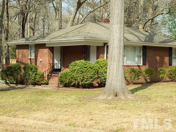 2nd image of 2602 Amberwood Dr