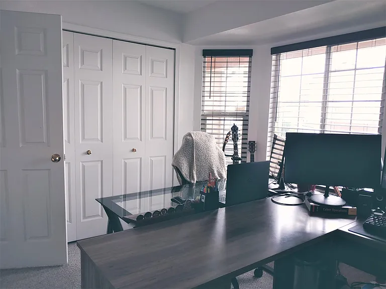 4811 Expedition Dr — Photo 16