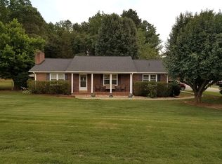 2097 N Highway 101, Greer, SC 29651