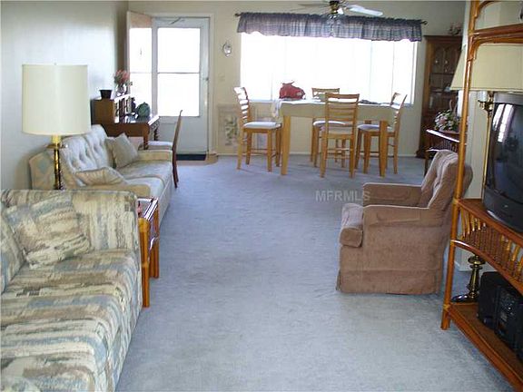 5th image of 4210 Ironwood Cir APT 205J