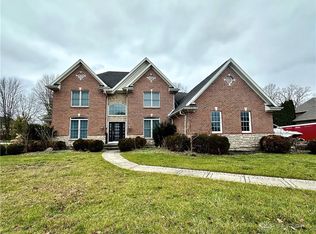 725 Rosecrest Rd, Tipp City, OH 45371