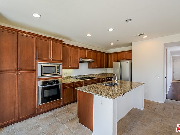 4th image of 3767 Woodland Oak Pl