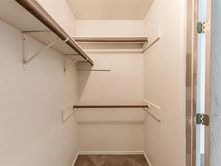 1623 Jo Ann Ln — Photo 19