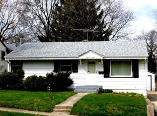 1811 Ridgeland Rd, Rockford, IL 61108