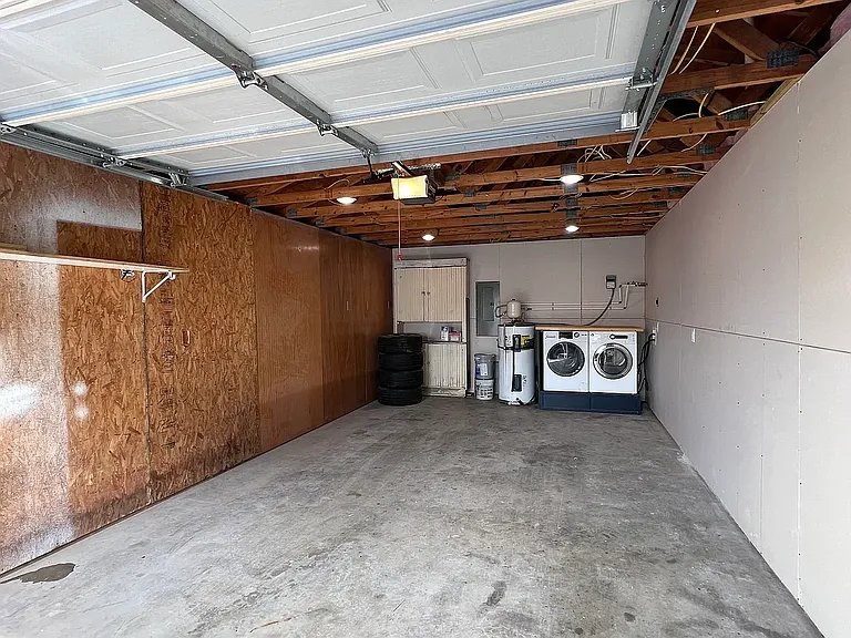 610 N 3rd St — Photo 19