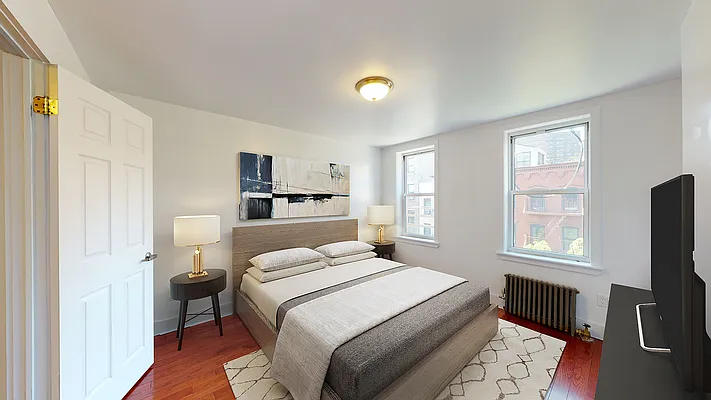 Rented by Bond New York | media 9