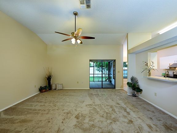 3rd image of 2430 E Burr Oak Ct