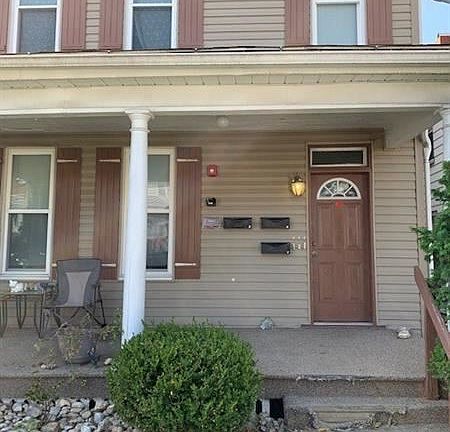 2nd image of 316 S Spring Ave #2