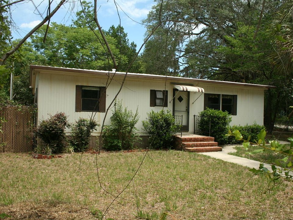 1st image of 3509 NE 59th Ter