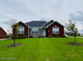 107 Rockton Ct, Coxs Creek, KY 40013
