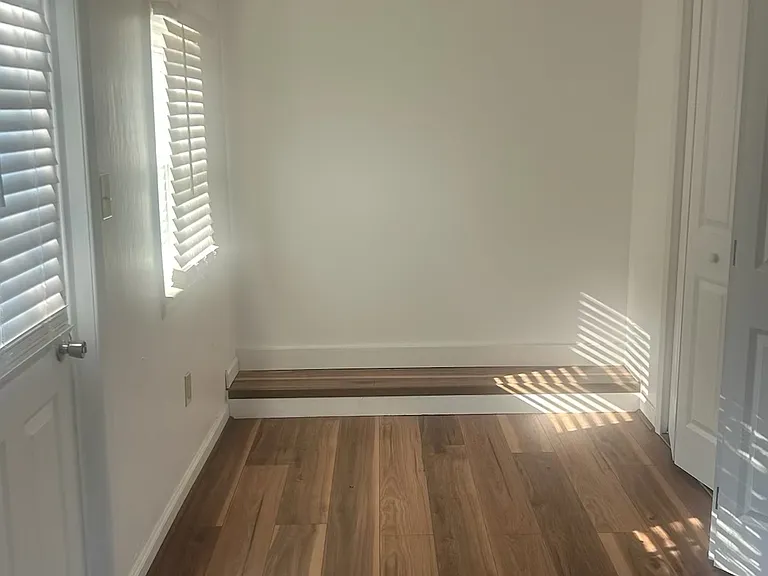 45 Georgia Ave — Photo 6