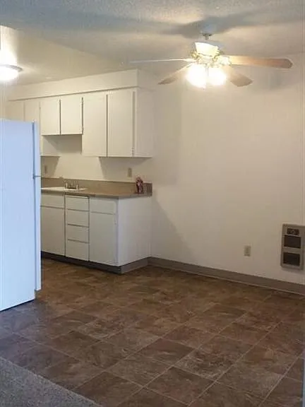 951 NE Linden Ave — Photo 6