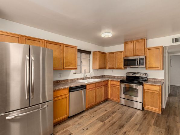 3540 E Montecito Ave APT 1