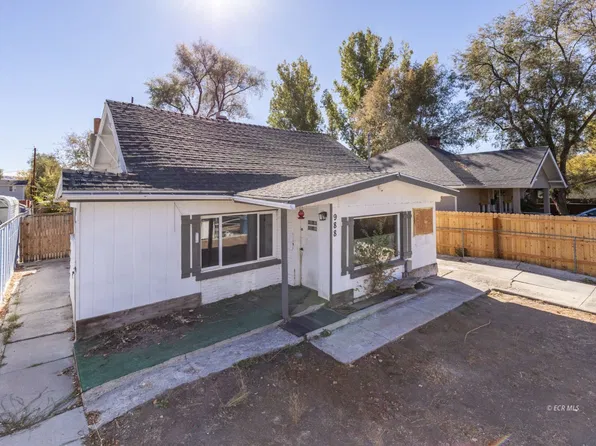 988 College Ave, Elko, NV 89801