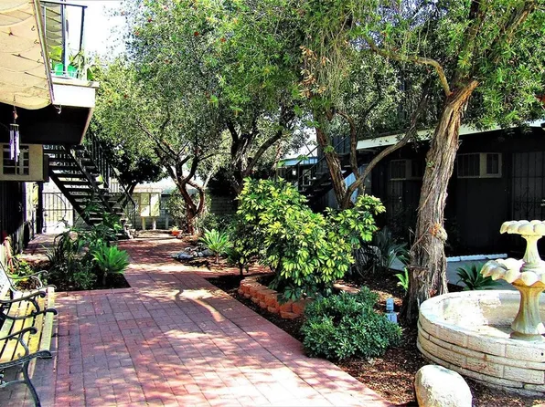 Town and Country Garden Apartments, 1106 E Washington Ave #1148-D, El Cajon, CA 92019