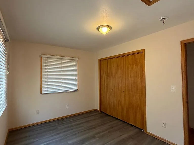 460 Palmetto Dr — Photo 8