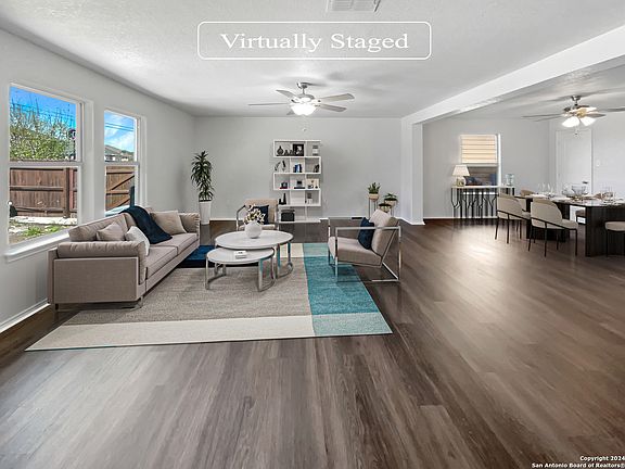 2nd image of 1231 Plaza Lake