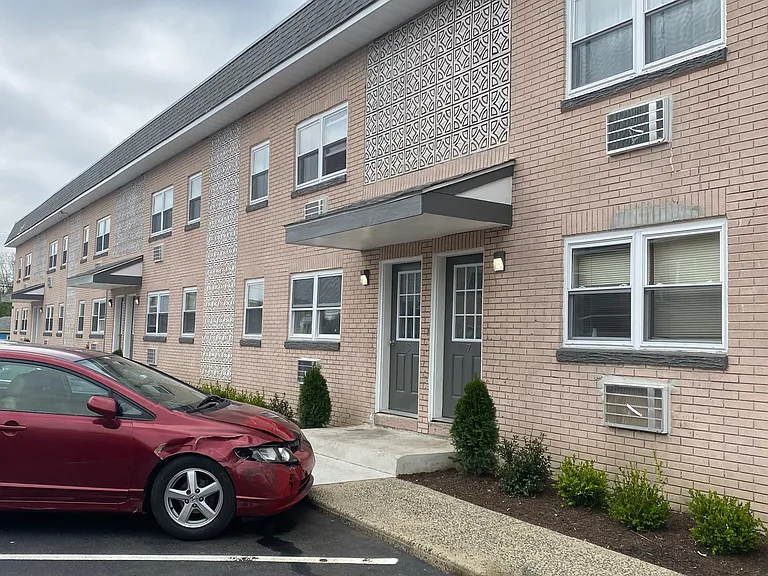 2137 S White Horse Pike #1B — Photo 4