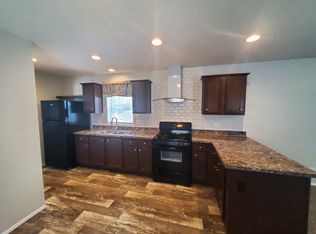 7 Eagle Vista Ln #41, Lake Orion, MI 48359