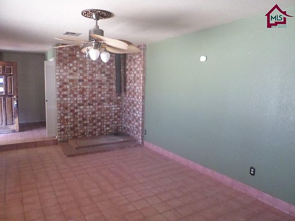 5th image of 120 Sierra Madre Dr