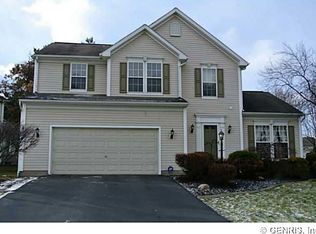 635 Yardley Ct, Webster, NY 14580