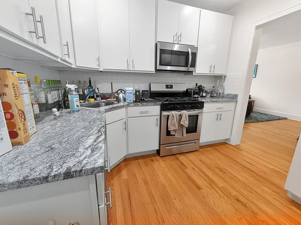 6638 N Glenwood Ave #1, Chicago, IL 60626
