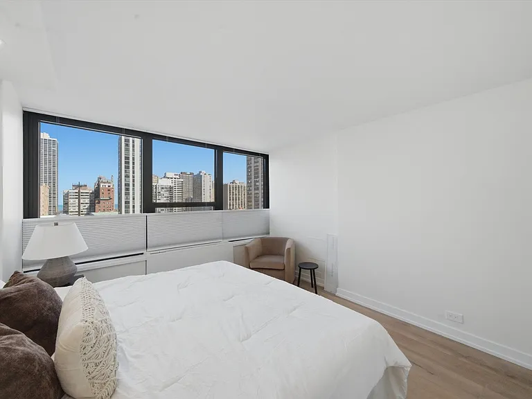 1560 N Sandburg Ter #1210J — Photo 18