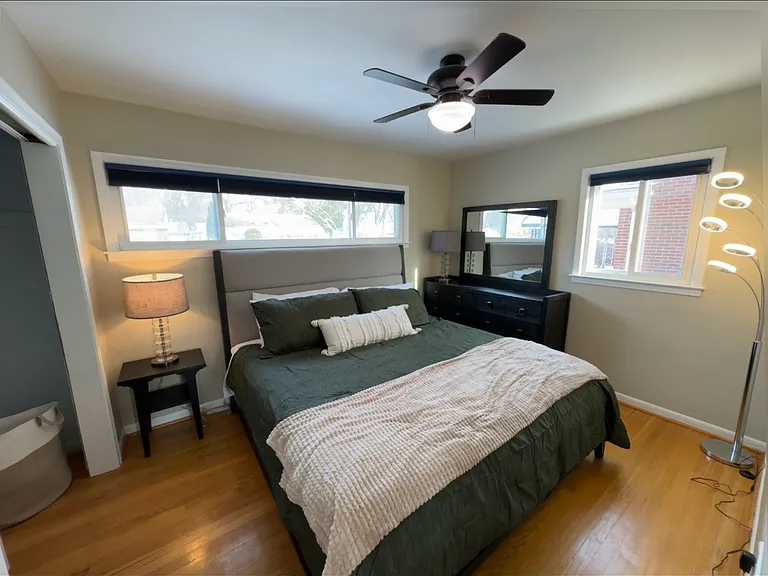 28653 Westfield St — Photo 3