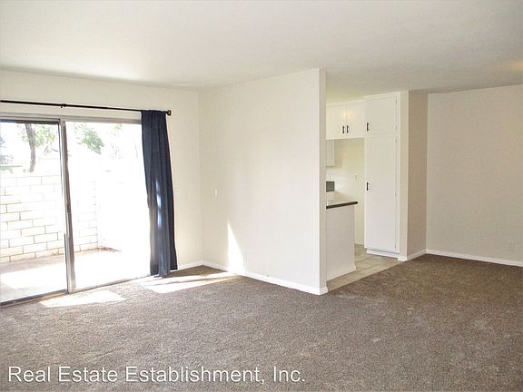 3rd image of 1766 N Willow Woods Dr Unit A