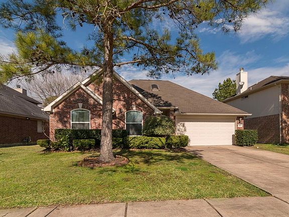 This turnkey home has been meticulously maintained and updated.