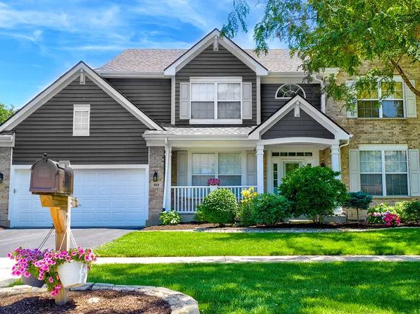 668 Sycamore St, Vernon Hills, IL 60061