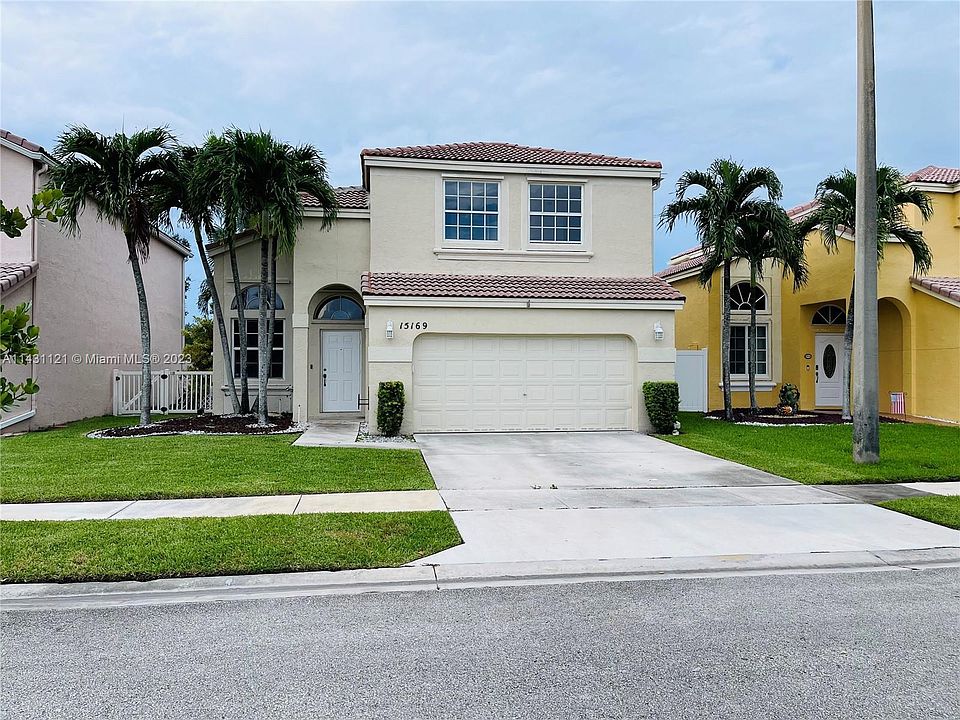 1st image of 15169 NW 7 S