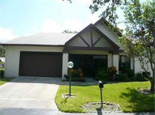 1383 Pheasant Creek Dr, Palm Harbor, FL 34684