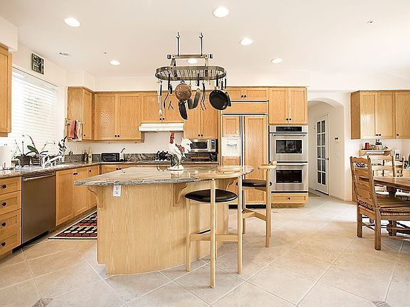 Oversized Kitchen