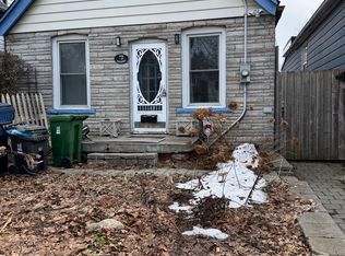 123 Rhodes Ave, Toronto, ON M4L3A2