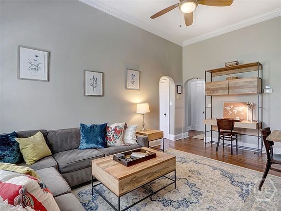 4th image of 312 E Liberty Street #D