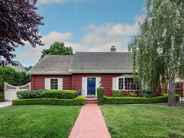 950 Camino Dr, Santa Clara, CA 95050