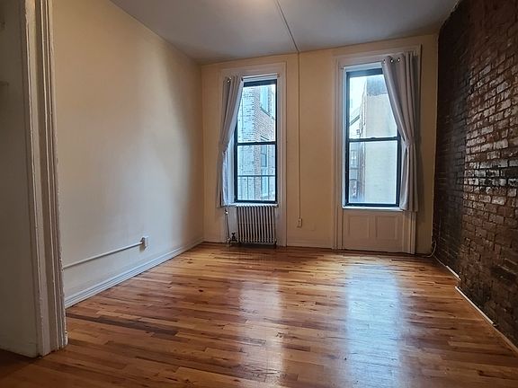 4th image of 9 Stanton St #5CI